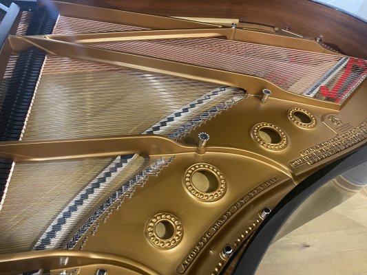 STEINWAY & SONS Flügel A 188 cm in schwarz poliert - generalüberholt - neuwertig
