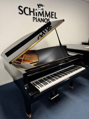 SCHIMMEL Flügel Fridolin F 156 Tradition schwarz poliert - NEU - Gelegenheit wegen kleinem Fehler in der Oberflächenlackierung