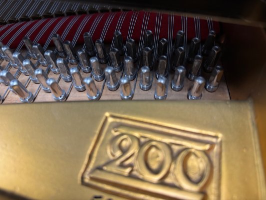 GROTRIAN-STEINWEG Flügel 200 schwarz poliert - überholt vom Klavierbaumeister