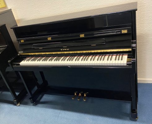 KAWAI Klavier Modell K2 schwarz poliert - gebraucht