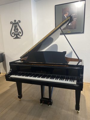 Preview: STEINWAY & SONS Flügel Modell M-170 schwarz poliert - generalüberholt