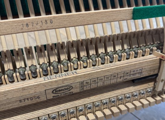 SCHIMMEL Klavier 130 T schwarz poliert - Made in Germany - mit Renner Mechanik - Bester Zustand