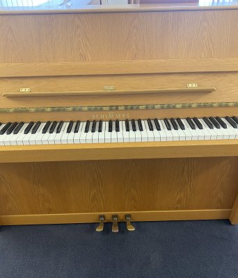 Preview: SCHIMMEL Klavier 112/5E Eiche hell - der Klassiker im deutschen Klavierbau