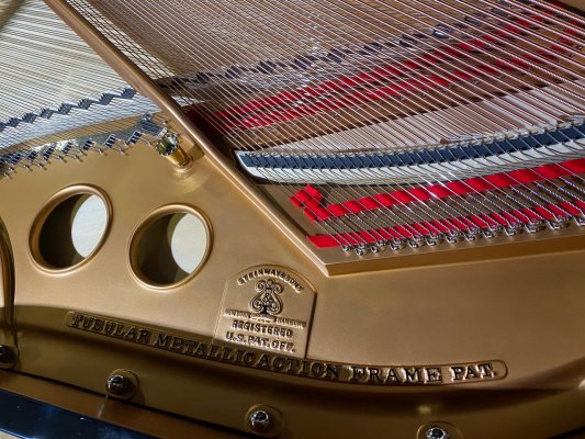STEINWAY & SONS Flügel Modell O-180 - generalüberholt