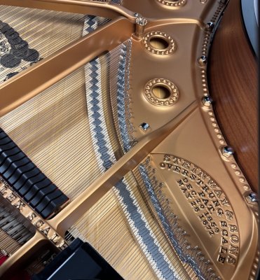 Preview: STEINWAY & SONS Flügel Modell B-211 schwarz poliert - gebraucht - generalüberholt