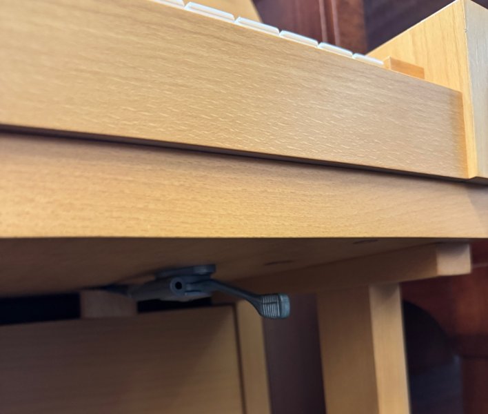 C. BECHSTEIN Klavier 112 Eiche hell mit RENNER Mechanik - gebraucht