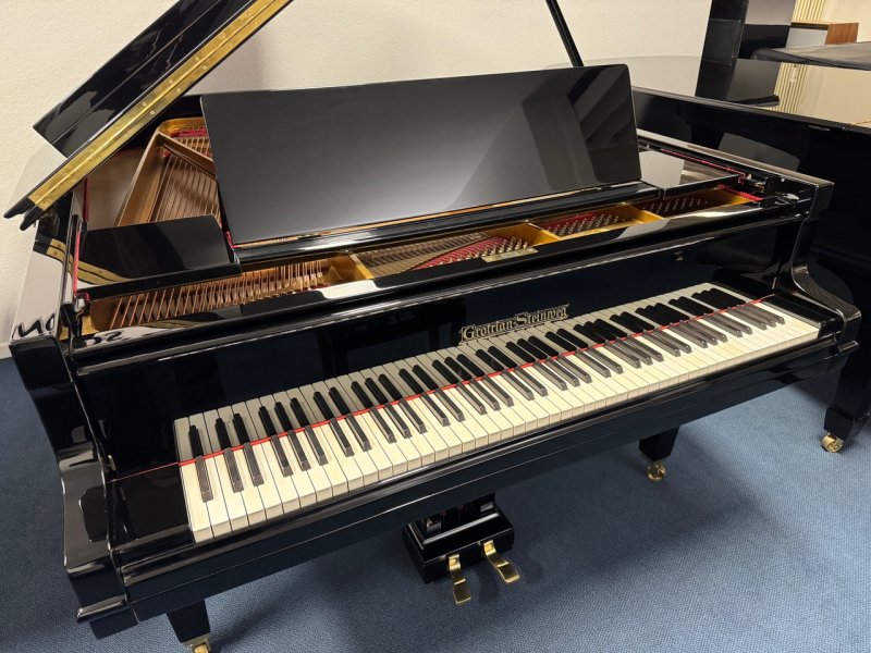 GROTRIAN-STEINWEG Flügel 200 schwarz poliert - überholt vom Klavierbaumeister