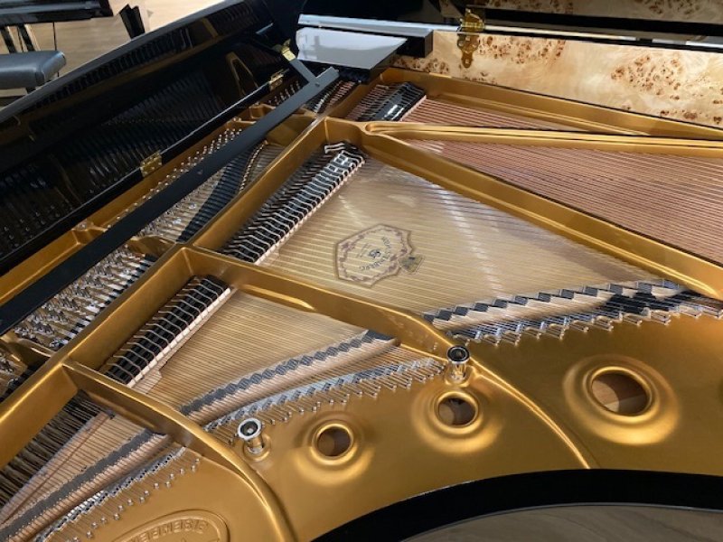 WILH.STEINBERG Flügel S 212 schwarz poliert