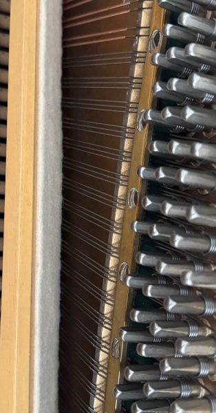 Pfeiffer Klavier 112 schwarz poliert mit Renner Mechanik - gebraucht