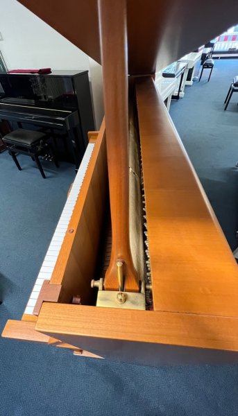 SCHIMMEL Klavier 120 Kirschbaum - gebraucht