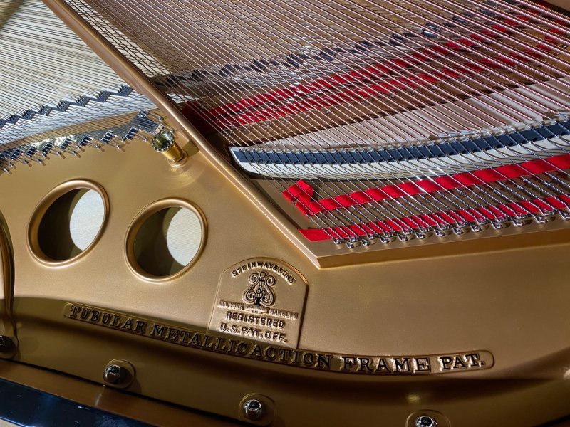 STEINWAY & SONS Flügel Modell O-180 - generalüberholt